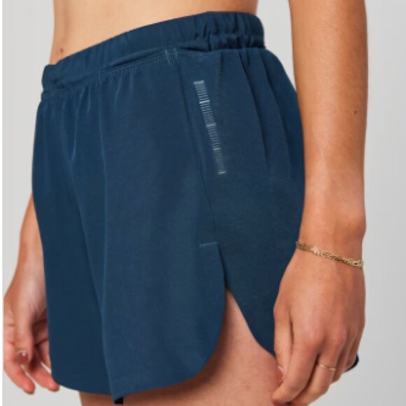 Altra Trail Stash Shorts, 4" Inseam Women's Small, Navy, NWT - Picture 7 of 7